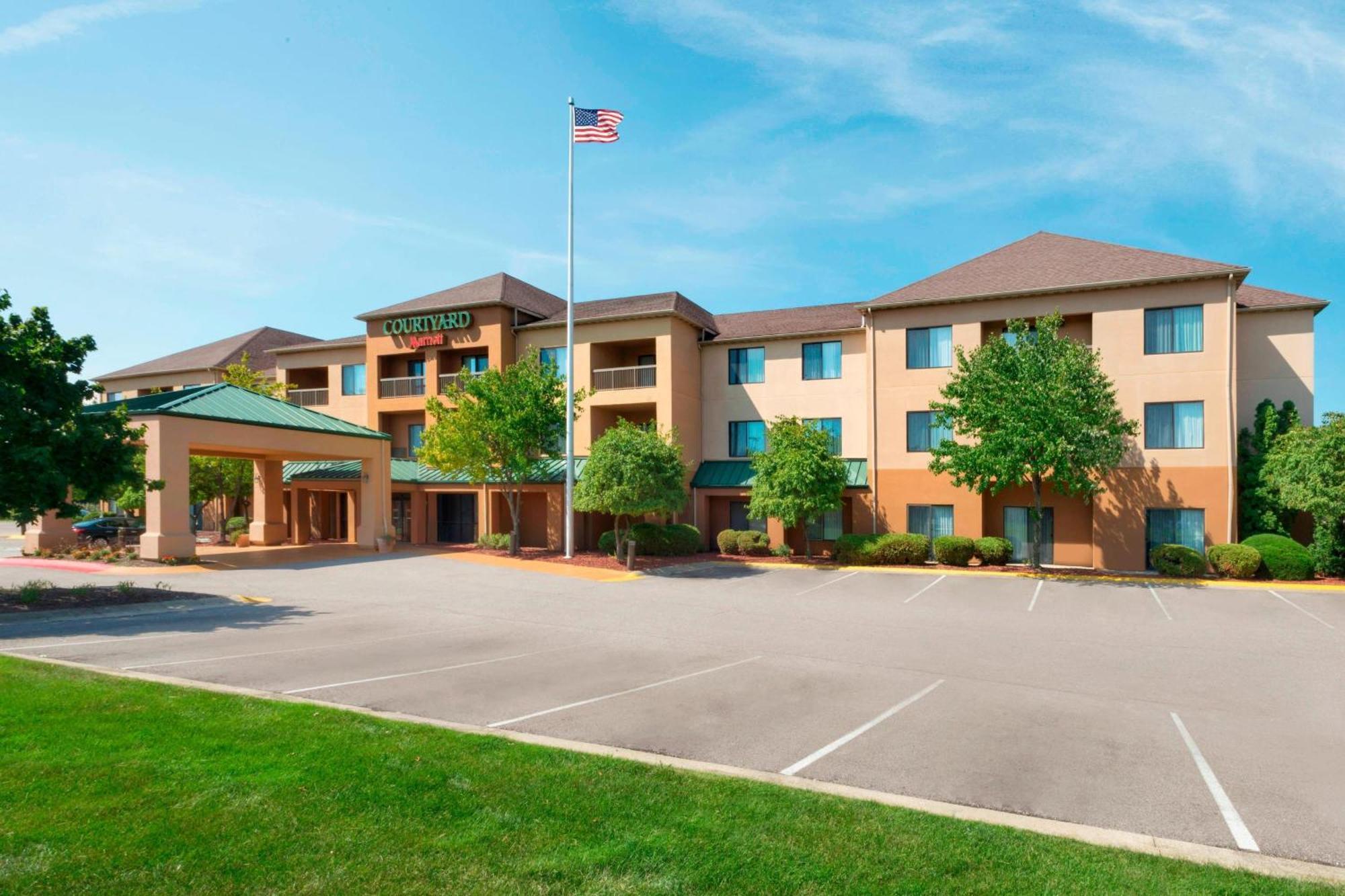 Courtyard Akron Fairlawn Montrose Exterior photo
